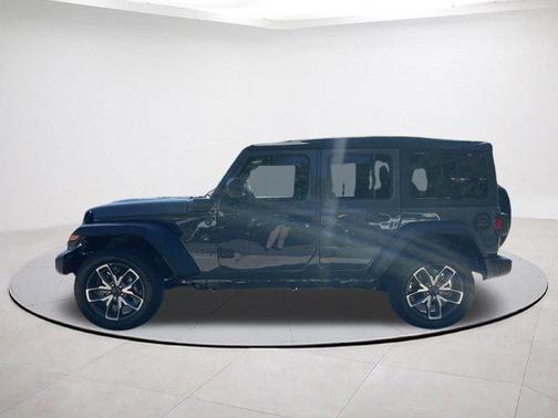 2025 Jeep Wrangler 4xe Sport