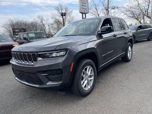 2025 Jeep Grand Cherokee Laredo X