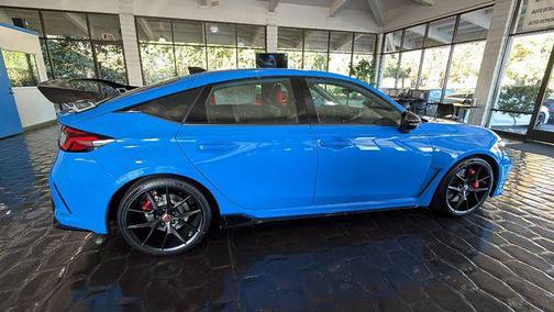 2025 Honda Civic Type R Base