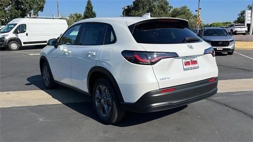 2026 Honda HR-V LX