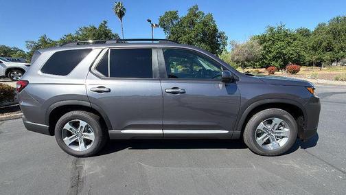 Modern Steel Metallic 2026 Honda Pilot EX-L