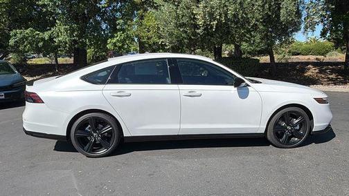 Platinum White Pearl 2026 Honda Accord Hybrid Sport-L