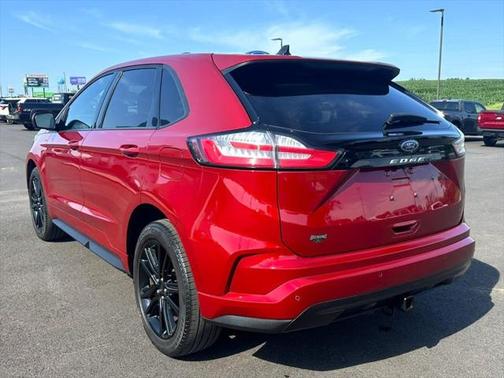 2022 Ford Edge ST Line