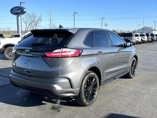 2022 Ford Edge ST Line