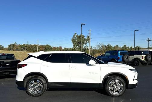 Summit White 2023 Chevrolet Blazer 2LT