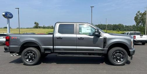 2025 Ford F-350 XLT