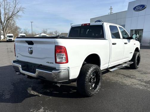 2020 RAM 2500 Tradesman Crew Cab 4X4 6'4' Box