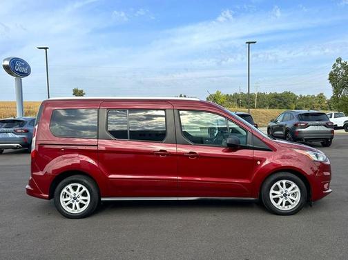 2020 Ford Transit Connect XLT w/Rear Liftgate