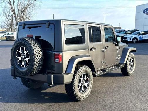 2017 Jeep Wrangler Unlimited Sahara