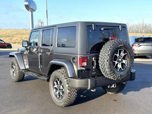 2017 Jeep Wrangler Unlimited Sahara