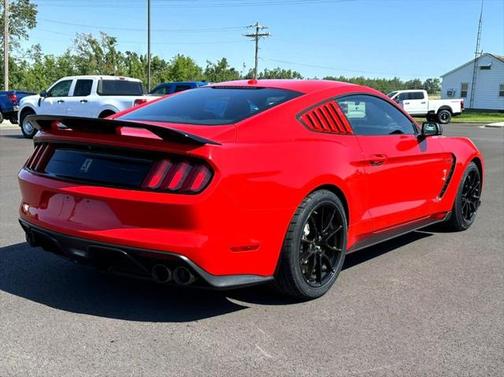 2019 Ford Shelby GT350 Base