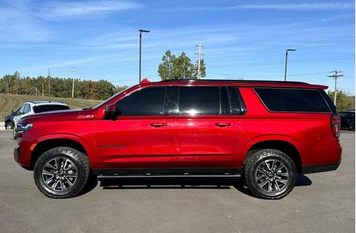 2022 Chevrolet Suburban 4WD Z71