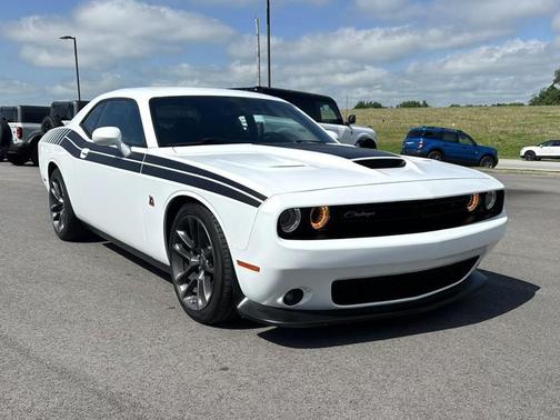 White Knuckle Clearcoat 2020 Dodge Challenger R/T Scat Pack
