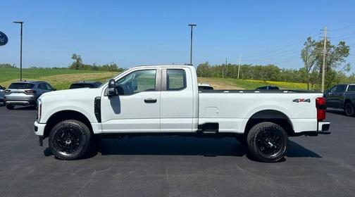 2025 Ford F-350 XLT