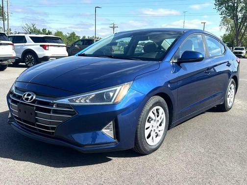 Lakeside Blue 2020 Hyundai ELANTRA SE