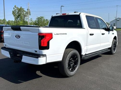 2025 Ford F-150 Lightning XLT