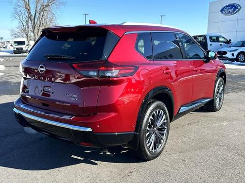 2024 Nissan Rogue Platinum