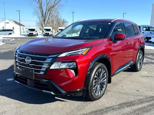 2024 Nissan Rogue Platinum