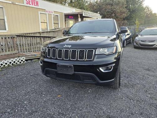 2018 Jeep Grand Cherokee Laredo