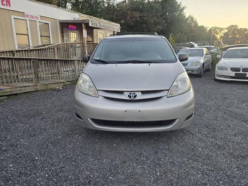 2007 Toyota Sienna LE