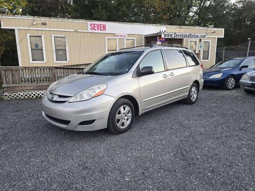 2007 Toyota Sienna LE