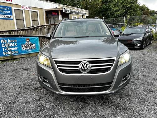 2010 Volkswagen Tiguan SEL