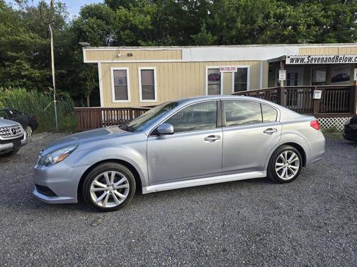 Ice Silver Metallic 2014 Subaru Legacy Premium