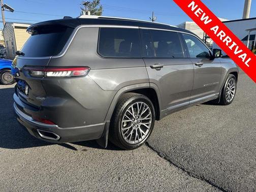 2022 Jeep Grand Cherokee L Summit Reserve