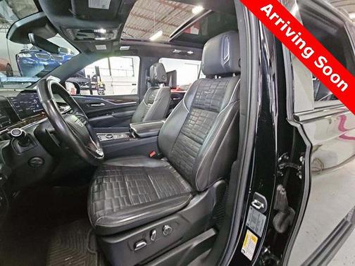 2023 Cadillac Escalade ESV Sport Platinum