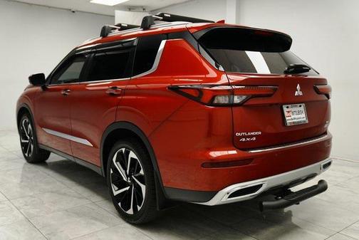 2022 Mitsubishi Outlander SE
