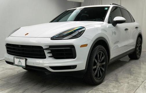 2022 Porsche Cayenne Base