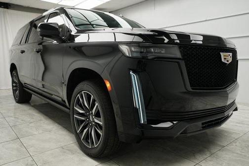 2023 Cadillac Escalade ESV Sport Platinum
