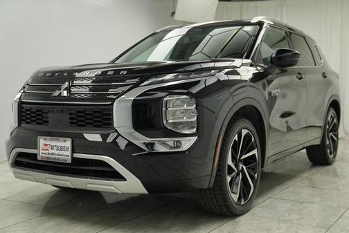 2024 Mitsubishi Outlander PHEV SEL