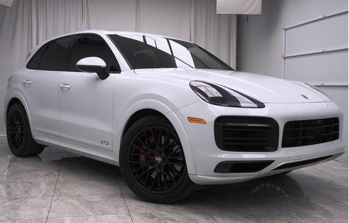 2023 Porsche Cayenne GTS