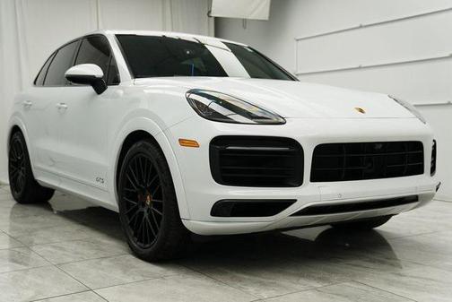 2023 Porsche Cayenne GTS