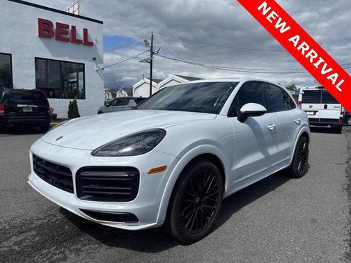 2023 Porsche Cayenne GTS