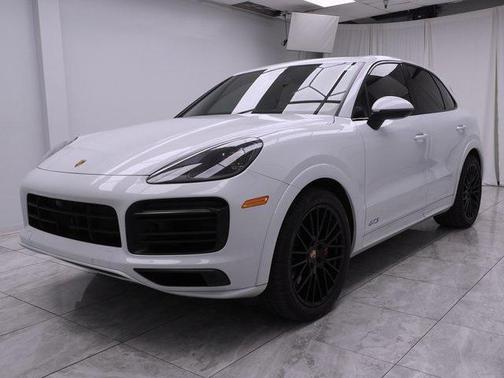 2023 Porsche Cayenne GTS