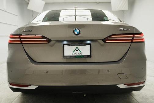 2024 BMW 530 i xDrive