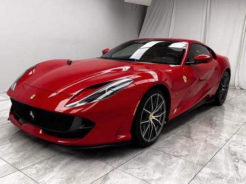2020 Ferrari 812 Superfast Base