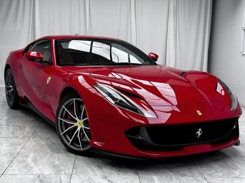 2020 Ferrari 812 Superfast Base