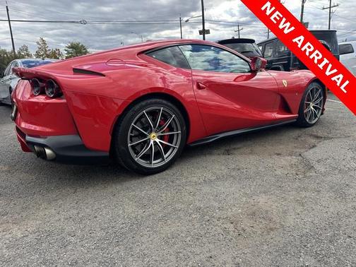 2020 Ferrari 812 Superfast Base