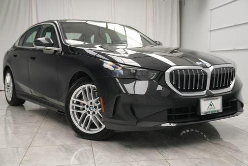 2024 BMW 530 i xDrive