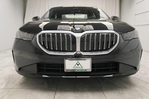 2024 BMW 530 i xDrive