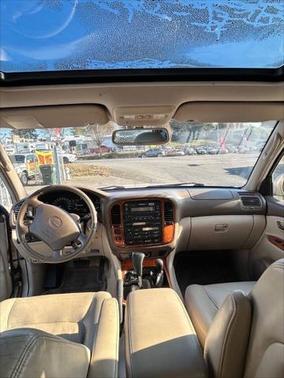 1999 Lexus LX 470 Base