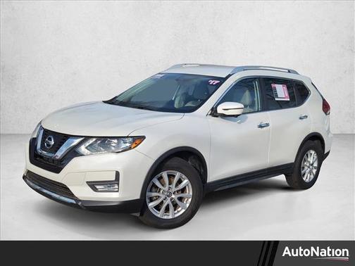 2017 Nissan Rogue SV