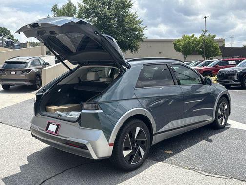 2025 Hyundai IONIQ 5 Limited