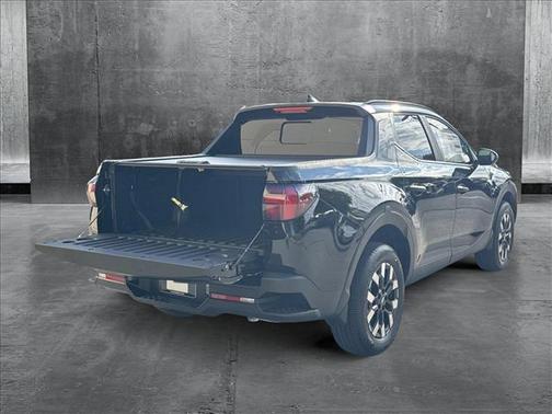 2025 Hyundai SANTA CRUZ SEL Activity