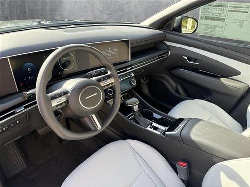 2025 Hyundai SANTA CRUZ SEL Activity