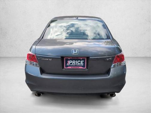 Polished Metal Met 2010 Honda Accord EX-L