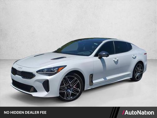 Snow White Pearl 2023 Kia Stinger GT2